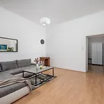 Step To The Sea * Rijeka